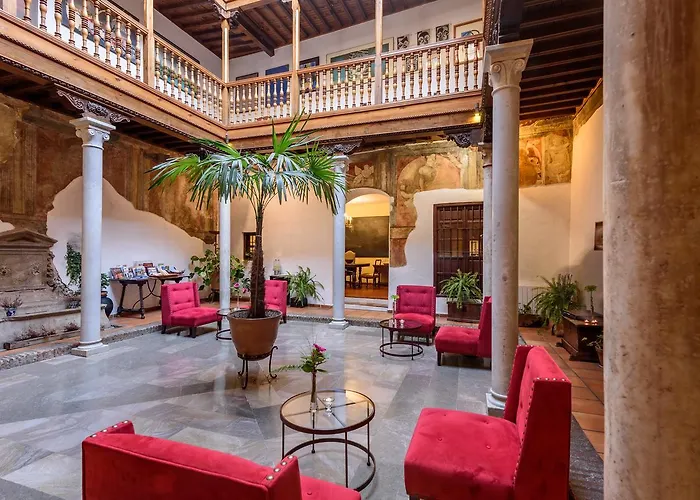 Palacio De Santa Ines